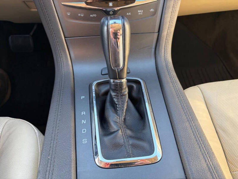2016 Lincoln MKT EcoBoost