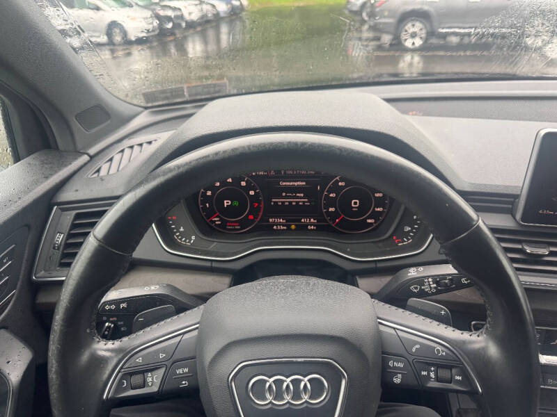 2018 Audi Q5 2.0T quattro Premium Plus