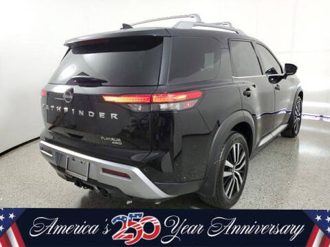 2023 Nissan Pathfinder Platinum
