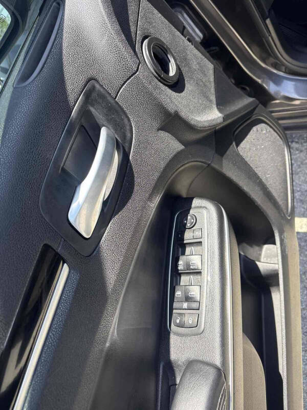 2021 Chrysler 300 S V6