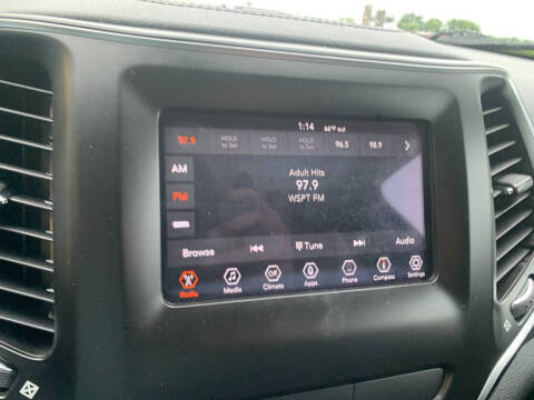 2020 Jeep Cherokee Altitude