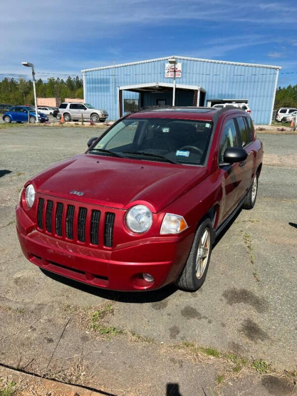 2007 Jeep Compass for sale at Lighthouse Truck and Auto LLC in Dillwyn VA