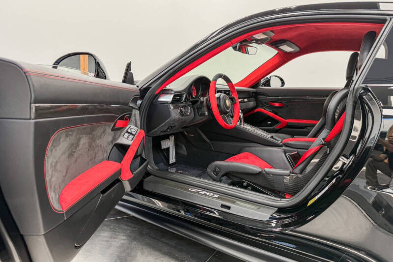 2018 Porsche 911 GT2 RS