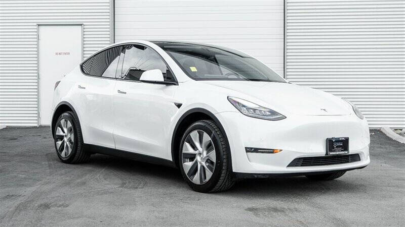 2020 Tesla Model Y Performance's photo