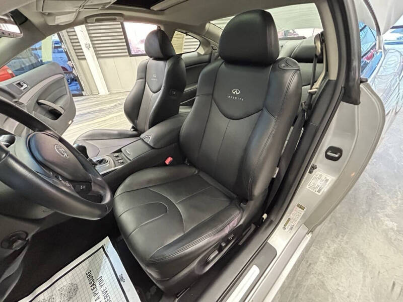 2012 Infiniti G37 Coupe x