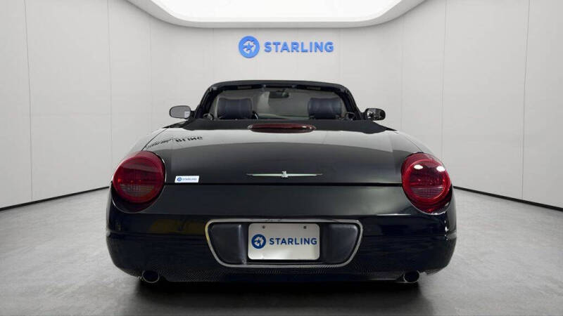 2003 Ford Thunderbird