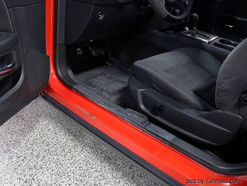 2010 Dodge Challenger SE