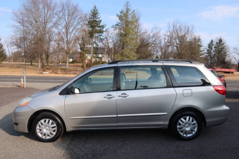 2006 Toyota Sienna for sale at GEG Automotive in Gilbertsville PA