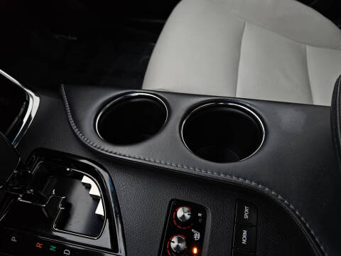 2016 Toyota Avalon Touring