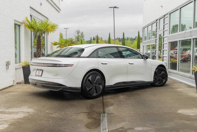 2024 Lucid Air 7
