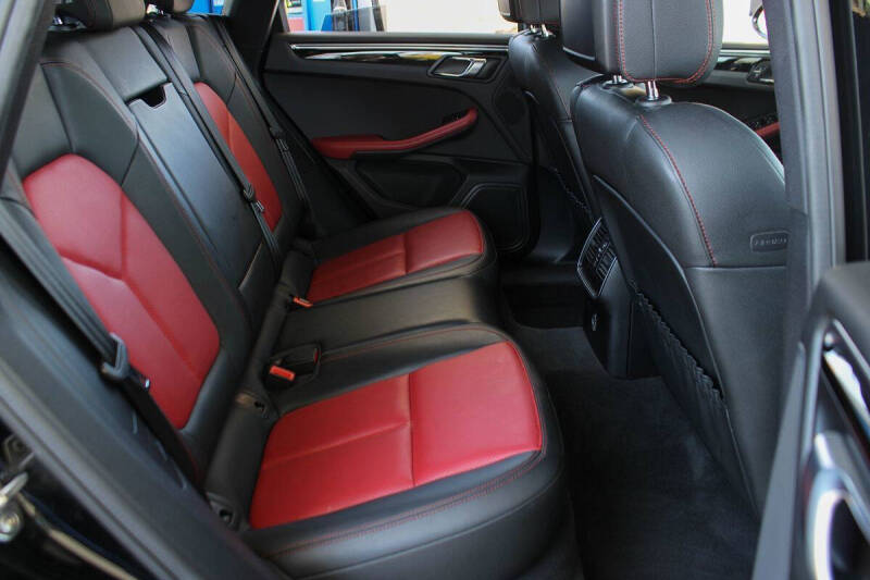 2019 Porsche Macan