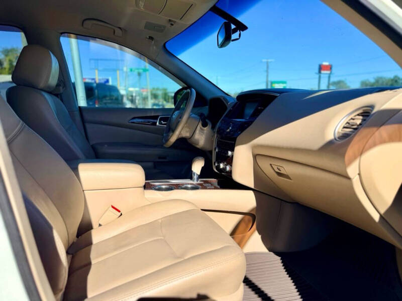 2014 Nissan Pathfinder S