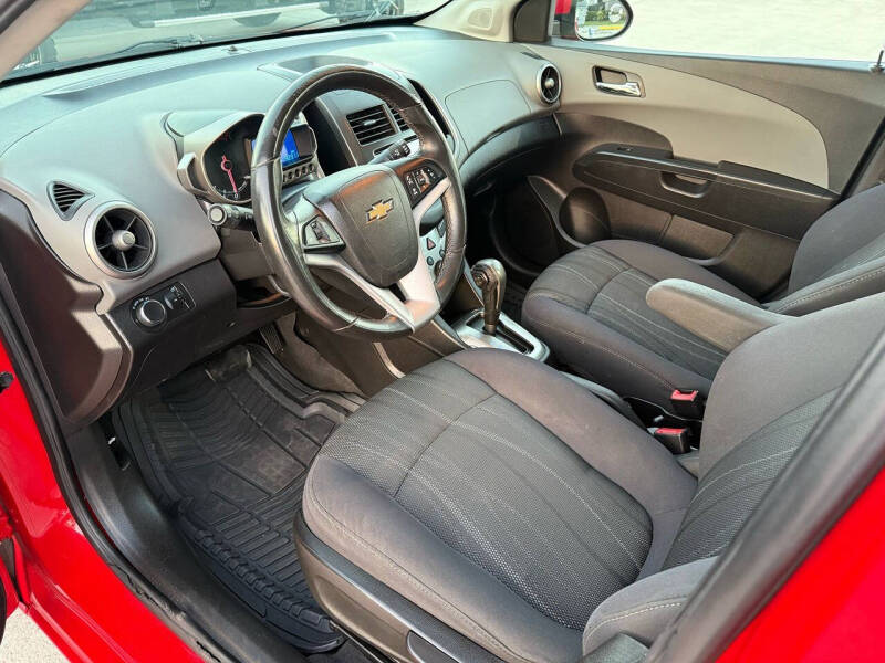 2014 Chevrolet Sonic LT Auto