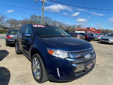 2012 Ford Edge for sale at TOWN & COUNTRY MOTORS in Des Moines IA