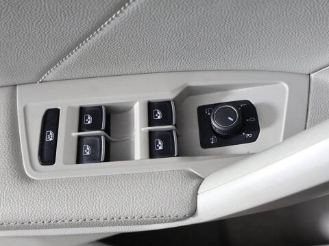 2022 Volkswagen Tiguan SEL R-Line 4Motion