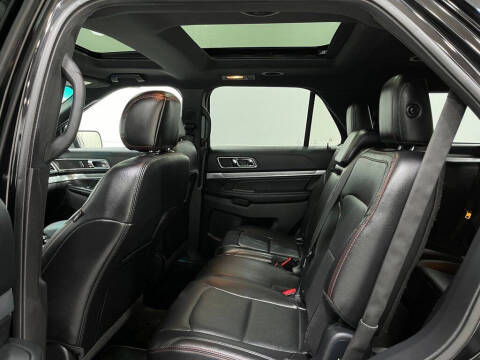 2017 Ford Explorer Sport