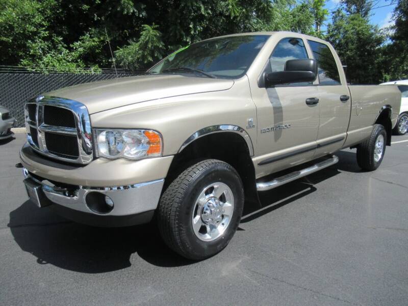 2005 Dodge Ram Pickup 2500 for sale at LULAY'S CAR CONNECTION in Salem OR