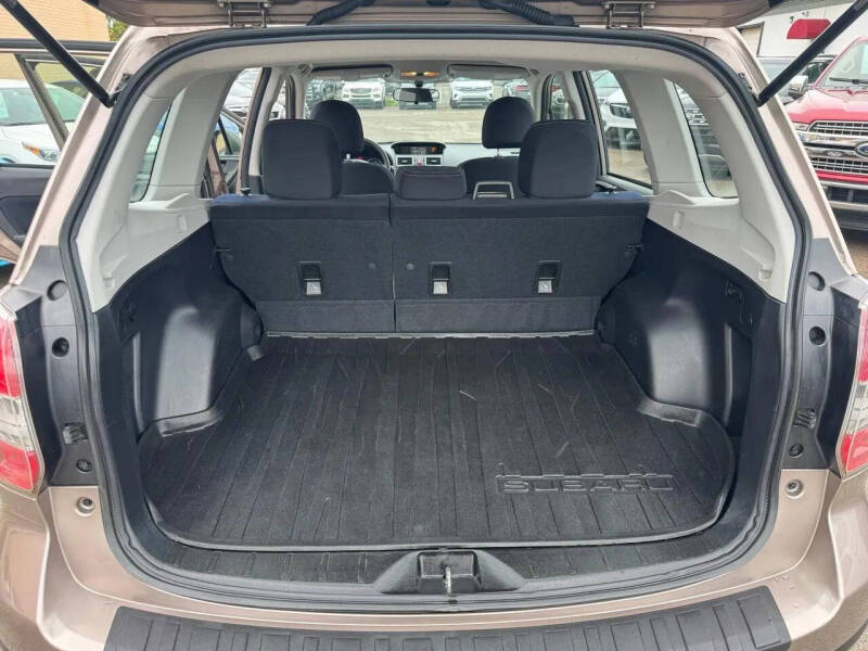 2016 Subaru Forester 2.5i