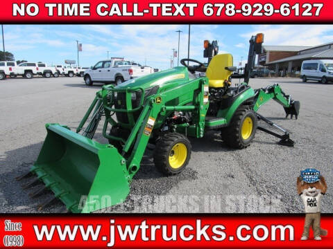 2017 John Deere 1025R