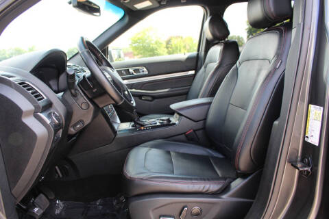 2017 Ford Explorer Sport