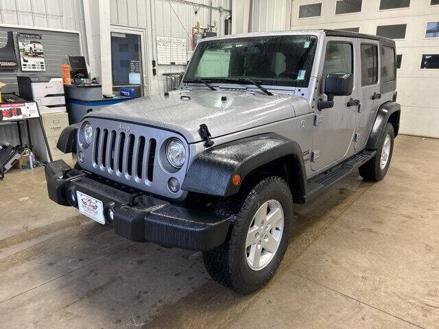 Used 2018 Jeep Wrangler JK Unlimited Sport S with VIN 1C4BJWDGXJL869270 for sale in Paynesville, Minnesota