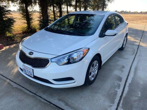 2016 Kia Forte for sale at Gold Rush Auto Wholesale in Sanger CA