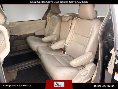 2016 Toyota Sienna