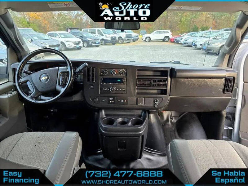 2022 Chevrolet Express 2500