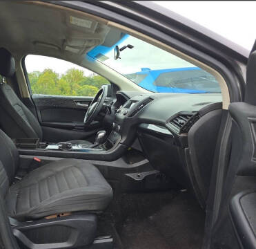 2016 Ford Edge SE