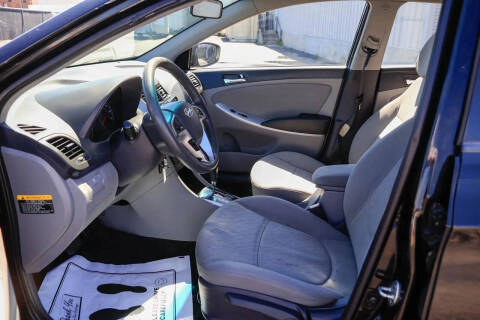 2013 Hyundai Accent GLS