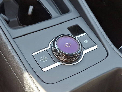 2025 Volkswagen Tiguan SE 4Motion