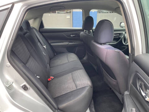 2017 Nissan Altima 2.5 SV