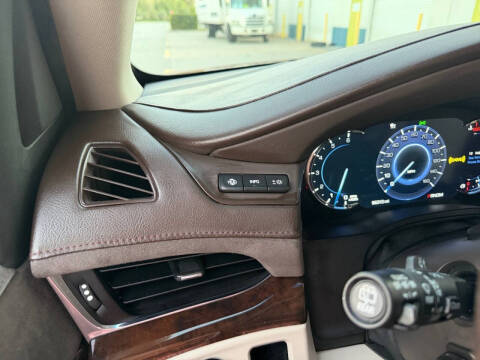 2016 Cadillac Escalade Premium Collection