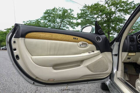 2005 Lexus SC 430