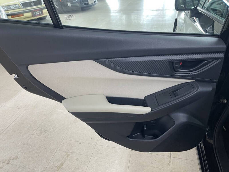 2017 Subaru Impreza 2.0i