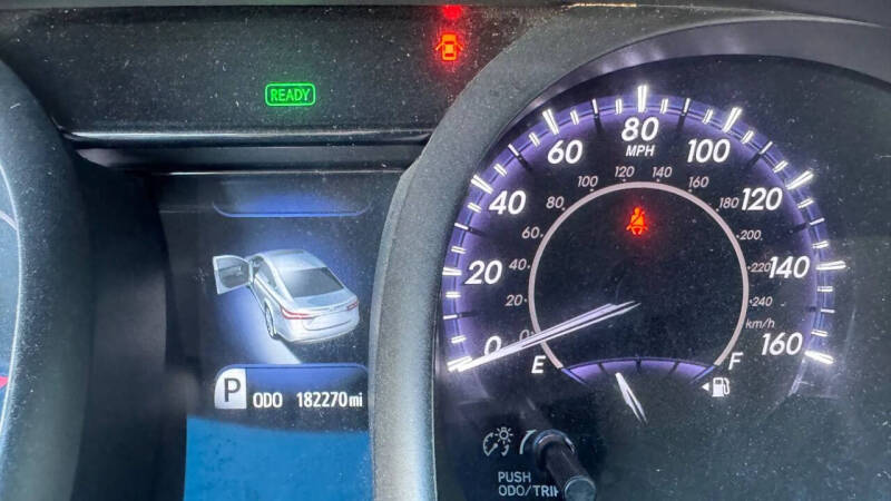 2016 Toyota Avalon Hybrid XLE Premium