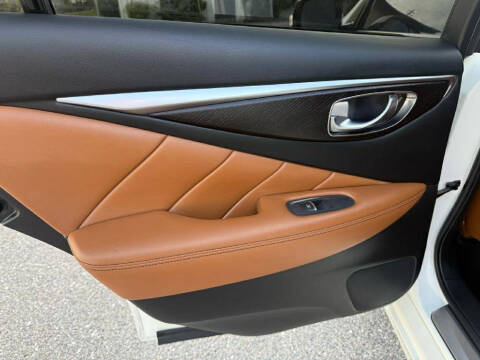 2024 Infiniti Q50 Sensory