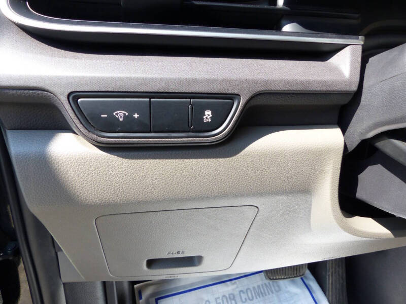 2025 Kia Carnival EX