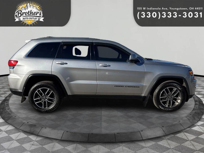 2019 Jeep Grand Cherokee Laredo