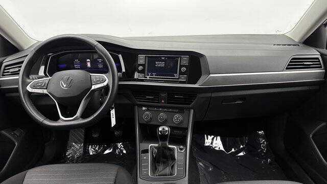 2024 Volkswagen Jetta S