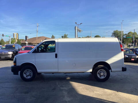 2019 Chevrolet Express 2500