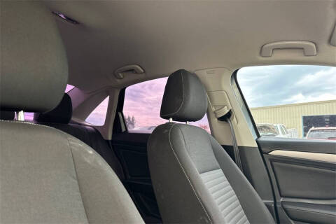 2022 Volkswagen Jetta S