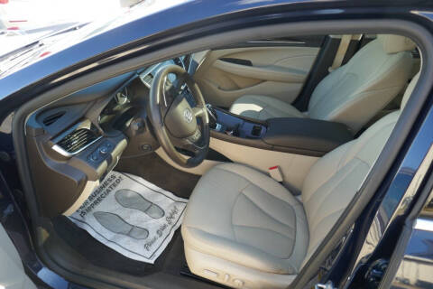 2017 Buick LaCrosse Essence