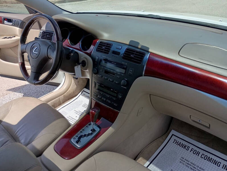 2002 Lexus ES 300
