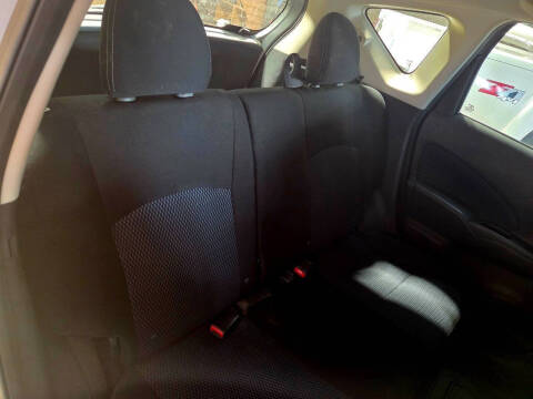 2014 Nissan Versa Note SV