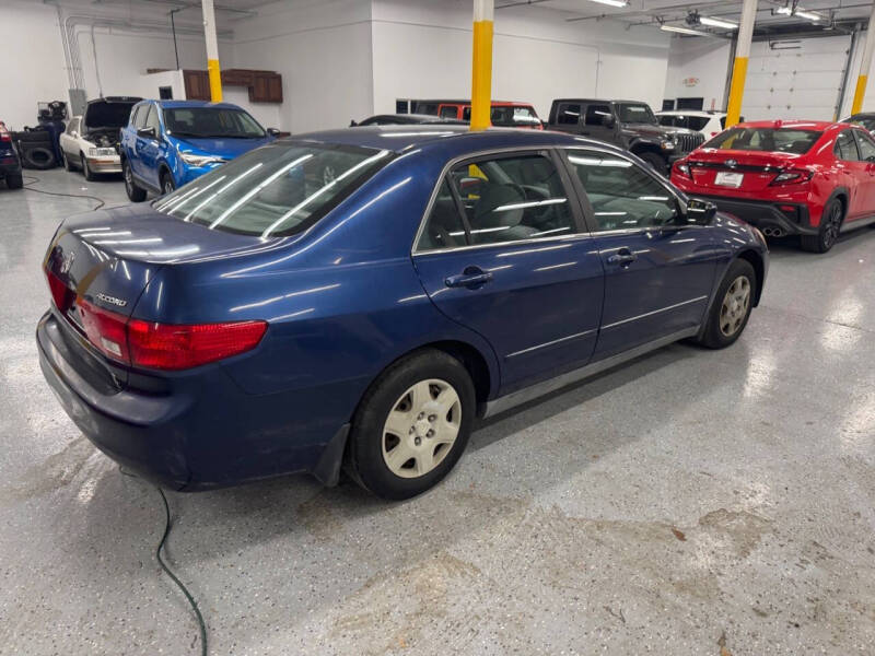 2005 Honda Accord LX photo 7