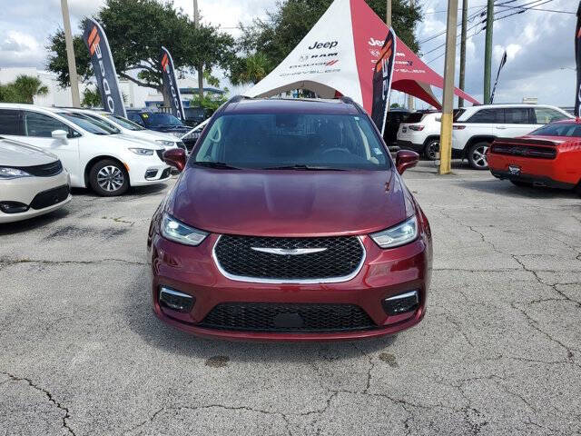 Used 2022 Chrysler Pacifica Touring L with VIN 2C4RC1BG0NR135250 for sale in Melbourne, FL