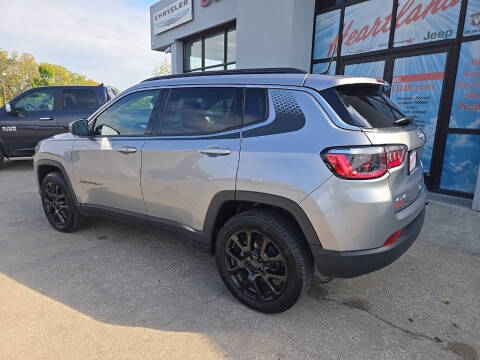 2022 Jeep Compass Latitude Lux