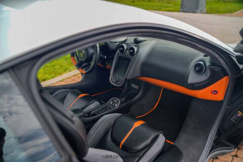 2017 McLaren 570S