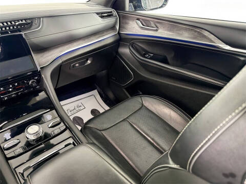 2023 Jeep Grand Cherokee Overland